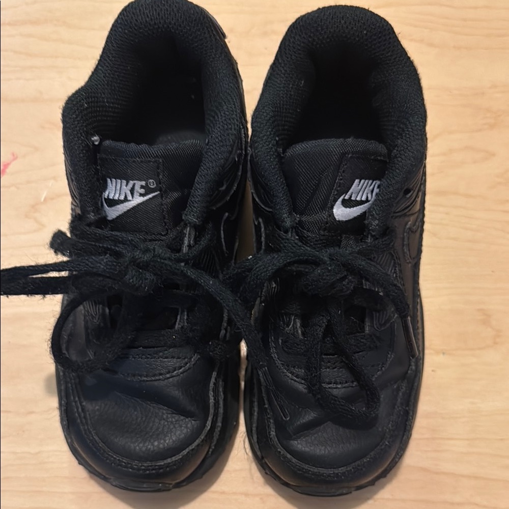 Nike Kids Black Sneakers